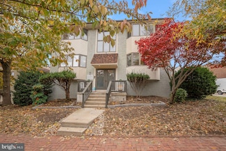 300 S Olive St Unit 2B, Media, PA 19063