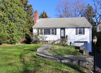 25 Westview Place, Riverside, CT 06878