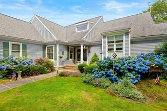 112 Saddleback Ln, East Falmouth, MA 02536