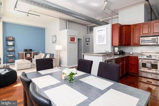 113 N Bread St Unit 3B1, Philadelphia, PA 19106