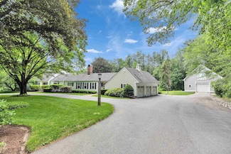 16 Storybrook Ln, Amherst, NH 03031