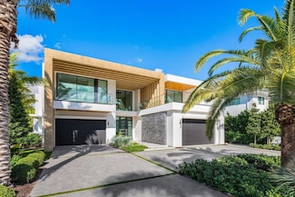 217 Thatch Palm Dr, Boca Raton, FL 33432