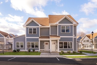 17 Finch St Unit 17, Boston, MA 02126