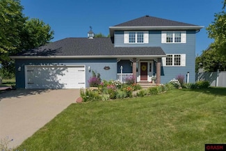 100 100 Inverness Ct, Mankato, MN 56001