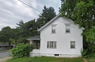3101 N 2nd St, Whitehall, PA 18052