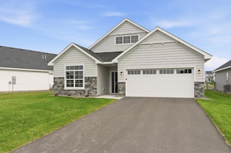 8604 Edmonson Way NE, Monticello, MN 55362