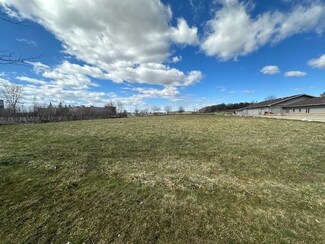8124 Forsythia St, Middleton, WI 53562