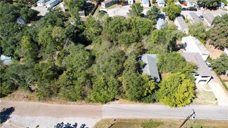 142 Watson St, Bryan, TX 77801