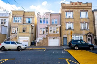 69 70th St, Guttenberg, NJ 07093