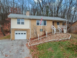 1012 Norton Dr, Mars, PA 16046