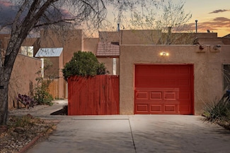 5434 6th St NW, Albuquerque, NM 87107