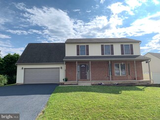 406 W Broad St, Dallastown, PA 17313
