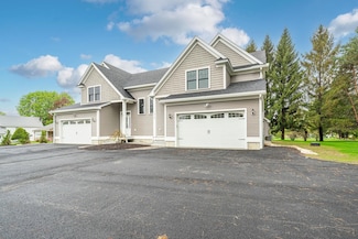 214 Pembroke St Unit A, Allenstown, NH 03275
