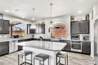 5976 Rockway Glen Ave, Las Vegas, NV 89141