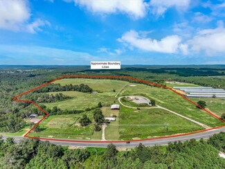 13732 State Highway 7 W, Center, TX 75935