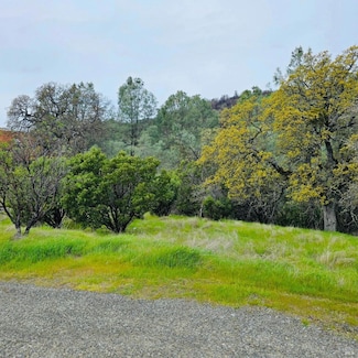 12150 Mesa Ct, Clearlake Oaks, CA 95423