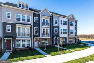 2571 Hopton Ln, Frederick, MD 21701