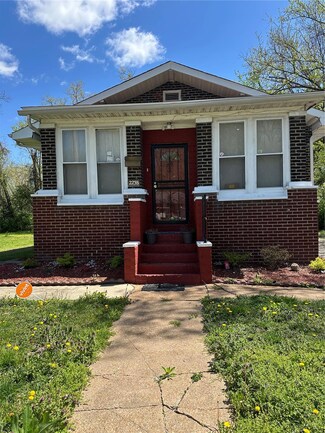 2238 N 59th St, East Saint Louis, IL 62204