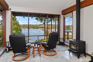 41 N Bay Ln Unit 1, Port Ludlow, WA 98365