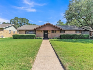 7117 Norma St, Fort Worth, TX 76112