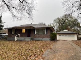 3284 Parham St, Memphis, TN 38127