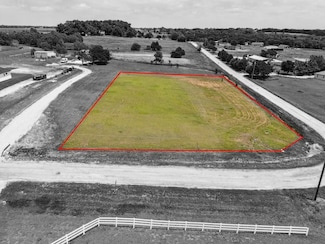000 Newton Rd, Ferris, TX 75125