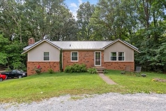 101 Cedar Hill Dr, Waverly, TN 37185