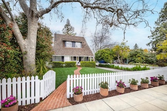 1521 Emerson St, Palo Alto, CA 94301