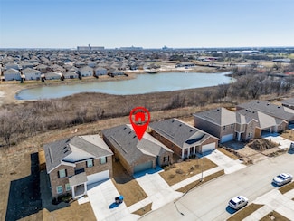 8252 Muscovy Dr, Fort Worth, TX 76179