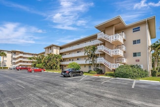 2669 Garden Dr S Unit 401, Lake Worth, FL 33461