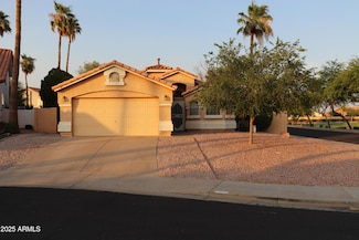 2033 S Raven Cir, Mesa, AZ 85209