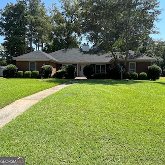 1910 Elkhorn Ln, Albany, GA 31707