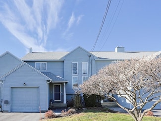 87 Nipmuc Trail Unit B, North Providence, RI 02904