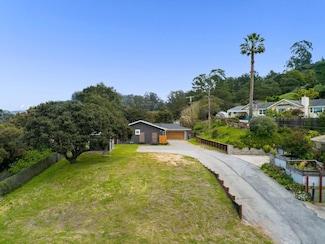 386 Carpenteria Rd, Aromas, CA 95004