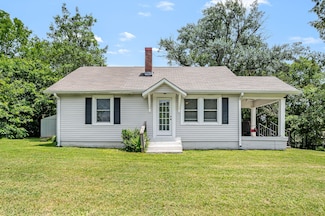 512 Twin Oak Dr, Murfreesboro, TN 37130