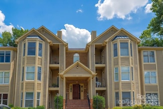 6234 Rosecroft Dr Unit 8F, Charlotte, NC 28215