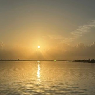 401 Lakeside Ln Unit 203, Houston, TX 77058