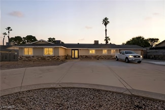 6825 W Oakey Blvd, Las Vegas, NV 89146