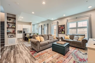 1531 Vrain St, Denver, CO 80204