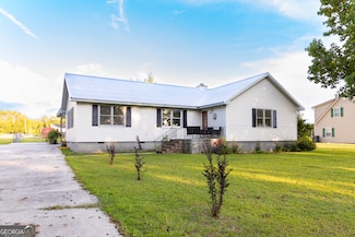 1324 6th St, Dudley, GA 31022