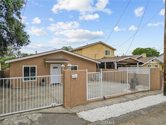 10223 Whitegate Ave, Sunland, CA 91040