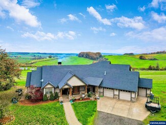 14095 Sunnyside Rd, Dallas, OR 97338
