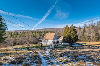 457 Ray Hill Rd, Wilmington, VT 05363