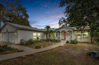 2608 Ellis Rd, Plant City, FL 33565