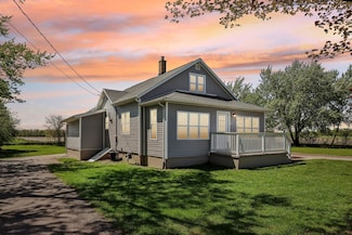 W4103 Palmer Rd, Lake Geneva, WI 53147