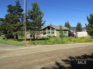 13111 Cameron Dr, Donnelly, ID 83615