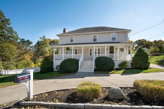 26 Ash St, Cohasset, MA 02025