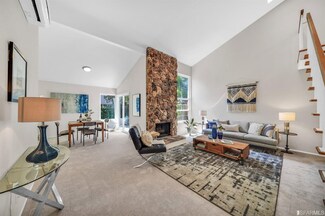 2449 Blackpool Ln, San Leandro, CA 94577