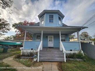 7 Beacon Blvd, Keansburg, NJ 07734