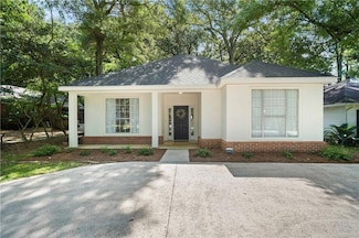 909 Wesley Ave, Mobile, AL 36609